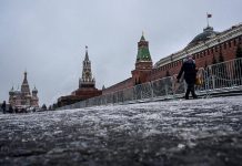 Ucraina, Ue amplia lista sanzioni Russia: colpiti anche gli influencer di Putin