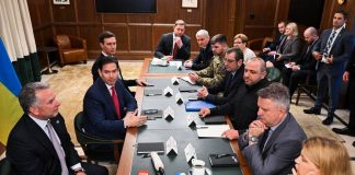 Ucraina, “costruttive” trattative a Miami, oggi si continua. Cremlino: “Non in preparazione incontro Usa-Russia con Kiev”