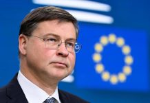 Oro di Bankitalia allo Stato, Dombrovskis: “Una mossa di questo tipo non riduce il debito”
