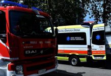 Frontale tra auto e bus con a bordo studenti, incidente a Maniago (Pordenone): un morto