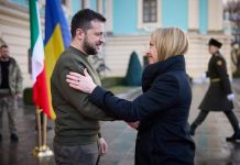 Ucraina, Meloni sente Zelensky: “Sostegno a piano Usa, presto invio forniture”