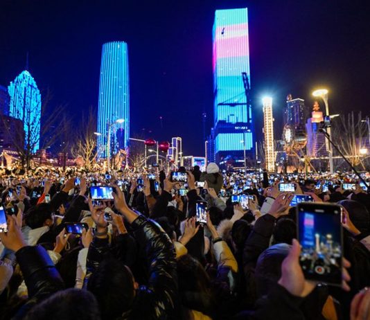 Cina, +20% di viaggi interregionali nel primo giorno di vacanze per Capodanno