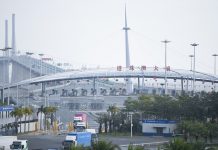Cina, dal 2018 transitati 100 milioni di veicoli su ponte Hong Kong-Zhuhai-Macao