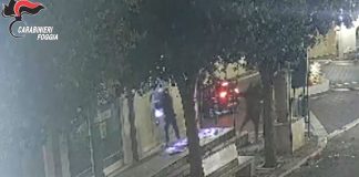 Assalti a sportelli Atm con esplosivo in varie province, cinque fermi