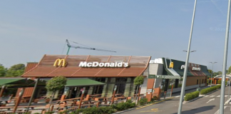 Asola, aggressione al McDonald’s: il sindaco Romanelli: “No al falso buonismo, chi sbaglia paghi”