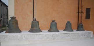 Nuovo campanile a Bondanello, restano le polemiche sulla perdita delle “voci antiche”