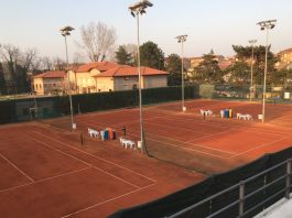Tennis, alla Canottieri la finale dell’Open di Natale. Il poggese Roversi cade ai quarti