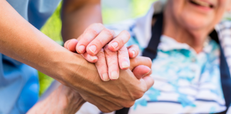 Caregiver familiari, la Lega: “Riconoscimento finalmente al centro dell’agenda nazionale”