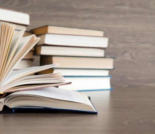 Raccontare la Lombardia: ultimi giorni per candidarsi al premio “Futura” per giovani scrittori