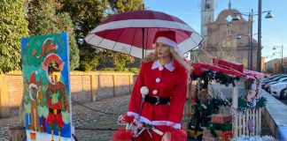 Ponteterra, torna la magia dell’angolo natalizio. Quest’anno con la “Babba Natale”