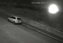 Il bagliore e poi il boato, il video: un meteorite è caduto in Puglia?