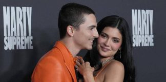 Chalamet, dedica d’amore a Kylie Jenner. E lei ricambia