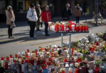 Crans-Montana, aggrediti giornalisti italiani: inviata Rai colpita con acqua gelida. Ma non solo