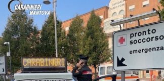 Capodanno violento: arrestato il 29enne che ha staccato un orecchio all’amico e palpeggiato e malmenato la vicina