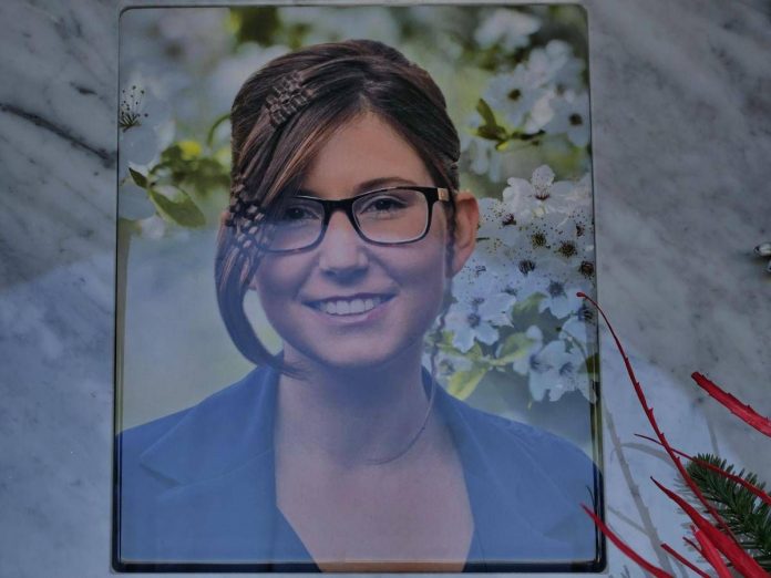 ftg_ipa52637796_sharon_verzeni