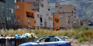 Palermo, nuovi colpi di arma da fuoco contro la chiesa dello Zen