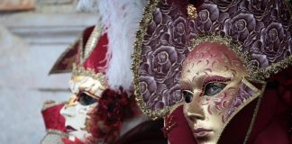 A Venezia oggi inizia il Carnevale tra zone rosse e metal detector
