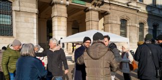 Murari in piazza incontra la cittadinanza: “Presenti e pronti ad ascoltare idee e critiche”