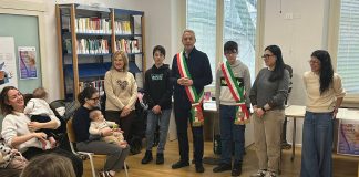 Genitorialità nel primo anno dei bambini: a Villa Poma le mamme incontrano l’ostetrica