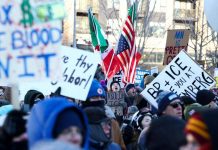 Manifestazioni anti-Ice a Minneapolis e nel resto degli Usa, migliaia in protesta