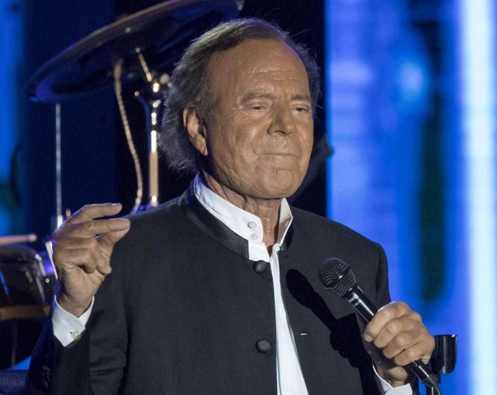 julio_iglesias_2_ipa
