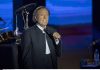 Julio Iglesias accusato di violenza sessuale da due sue ex dipendenti