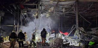 Ucraina, raid russo su Kharkiv: almeno 4 morti. Colpita struttura pediatrica