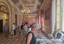 Cavriana, domenica appuntamento con “Libri sotto i portici” a Villa Mirra