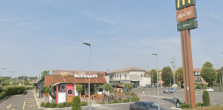 Aggressione con la baionetta al McDonald’s di Asola: daspo urbano al 16enne