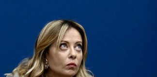 “Adesso basta”, Meloni e il ‘giallo’ della domanda persa