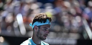 Musetti, Melbourne come Parigi e Montecarlo: continua la maledizione infortuni