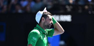 Australian Open, Djokovic agli ottavi dopo rischio squalifica: cosa è successo