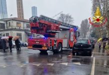Milano, incendio all’ospedale Sacco, evacuato il padiglione 16