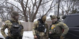 Minnesota, polizia anti-immigrati arresta quattro minori: anche due bambini di 5 e 10 anni