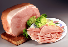 Non solo prosciutto cotto cancerogeno, il medico: “Altri 4 cibi da centellinare”