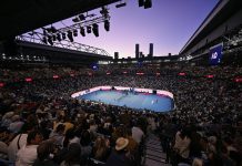 Australian Open, malore sugli spalti: interrotta Alcaraz-Paul