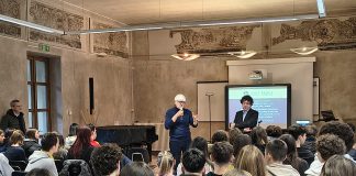 “Minnesota test” e mondo social: Severgnini dialoga con i liceali dell'”Isabella d’Este”