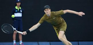 Australian Open, Sinner e il colpo del torneo: la magia contro Shelton