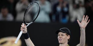 Sinner sulle montagne russe: rimonta Spizzirri, batte i crampi e vola agli ottavi degli Australian Open