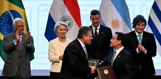 Ue-Mercosur, firmato accordo in Paraguay. Ora l’approvazione del Parlamento europeo