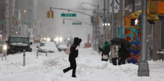 Usa, almeno 7 morti per la tempesta invernale: 860mila persone senza elettricità