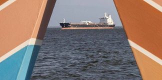 Venezuela consegnerà fino a 50 milioni di barili di petrolio agli Usa