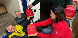 “Prendi1, doniamo1”: nel Mantovano donati 510 panettoni e 20mila euro grazie a Coop Alleanza