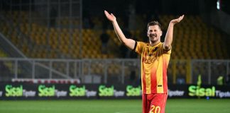 Cagliari-Lecce 0-2, tre punti salvezza per i salentini