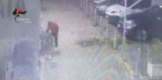 Tenta di rapire un bimbo di 5 anni al supermercato, 45enne arrestato a Caivano