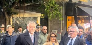 Giuli “Massimo sforzo del governo per il restauro del teatro Sannazaro”