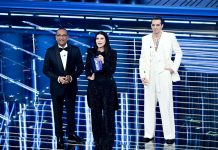 Sanremo, show di Lillo e omaggio Lauro alle vittime di Crans-Montana. Nella top 5 Paradiso, Lda e Aka 7even, Nayt, Fedez-Masini, Ermal Meta