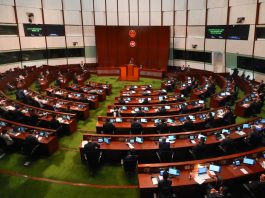 Hong Kong, la crescita fa leva su innovazione e mercato finanziario solido