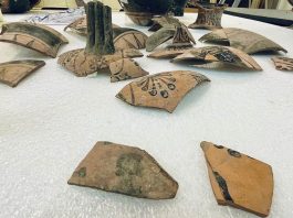 A Suzzara la mostra “Mito svelato”: la fotografia che ridà voce agli oggetti antichi