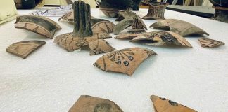 A Suzzara la mostra “Mito svelato”: la fotografia che ridà voce agli oggetti antichi